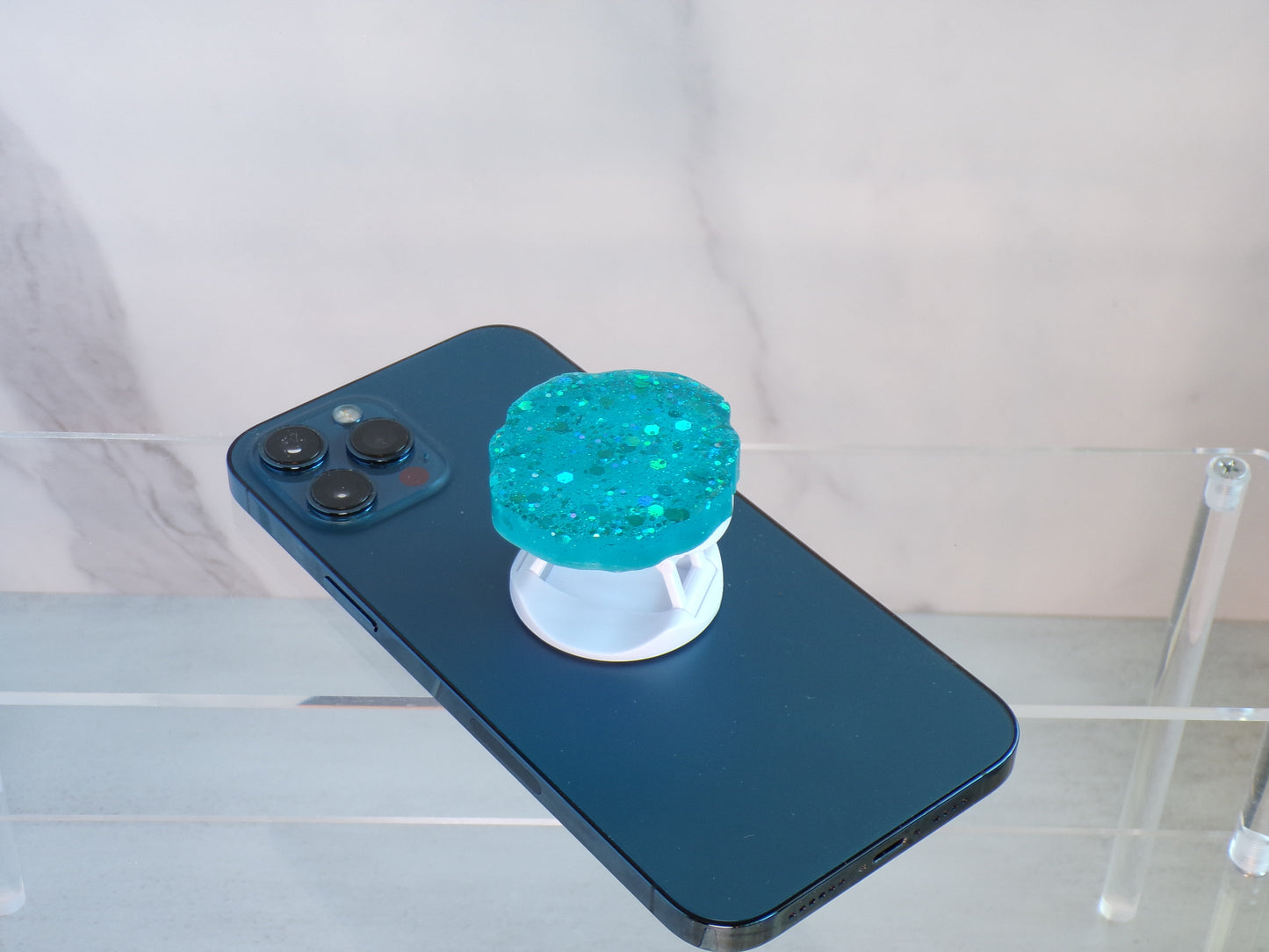 Clear Water Popsocket