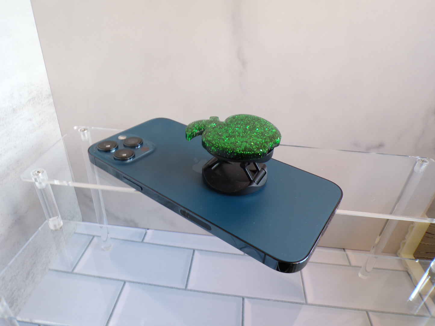 Green Glitter Apple Popsocket
