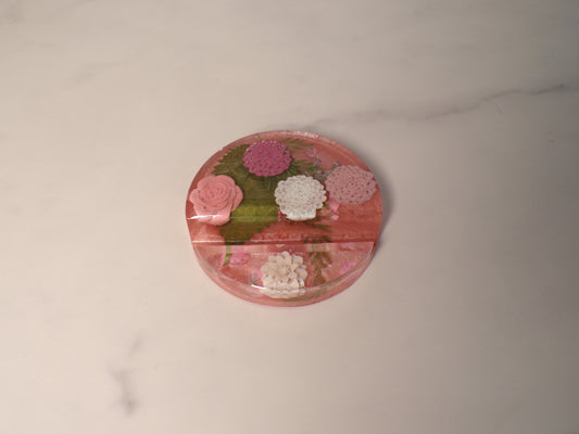 ROUND PINK FLORAL STAND