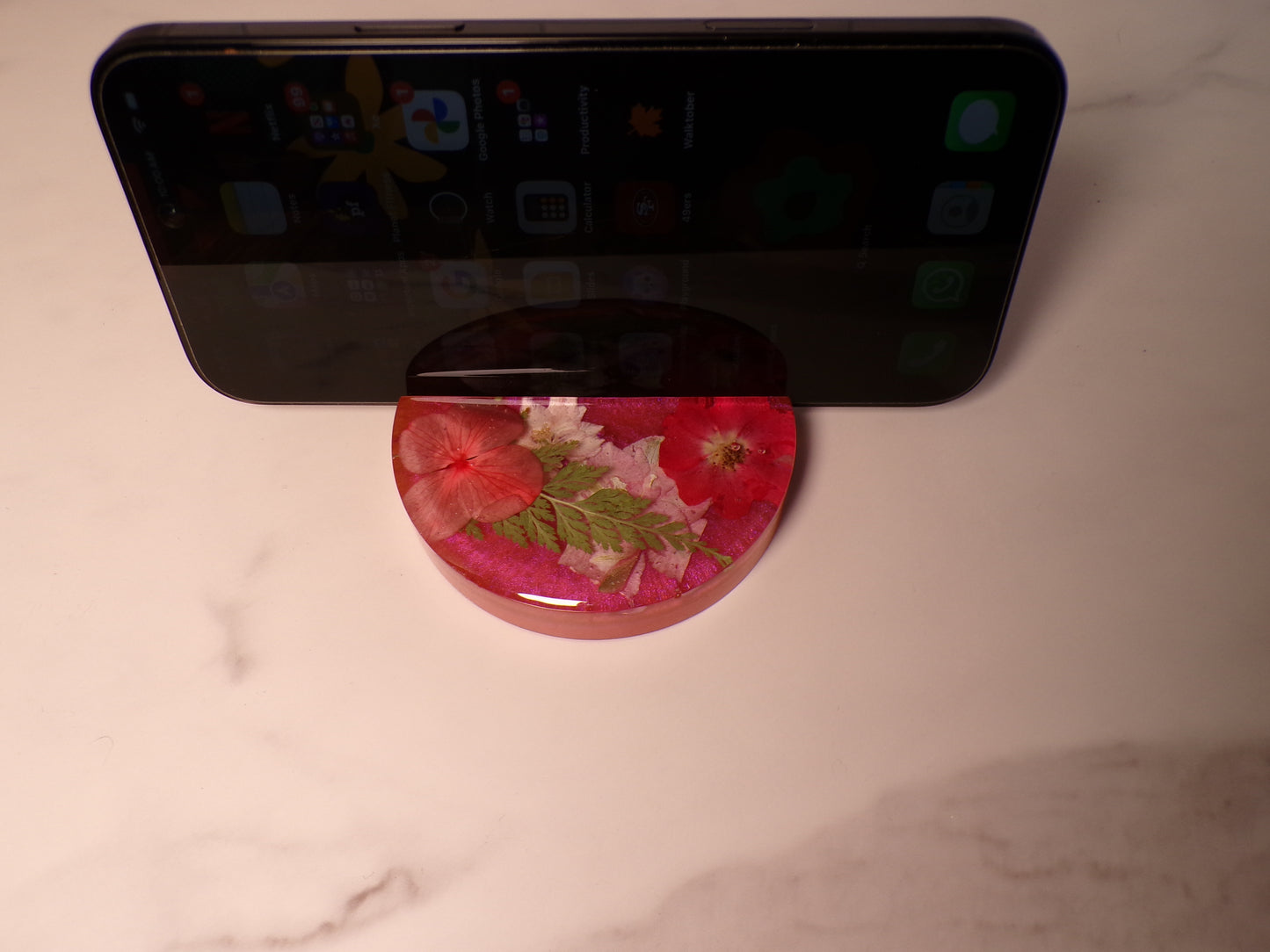 RED FLORAL PHONE STAND
