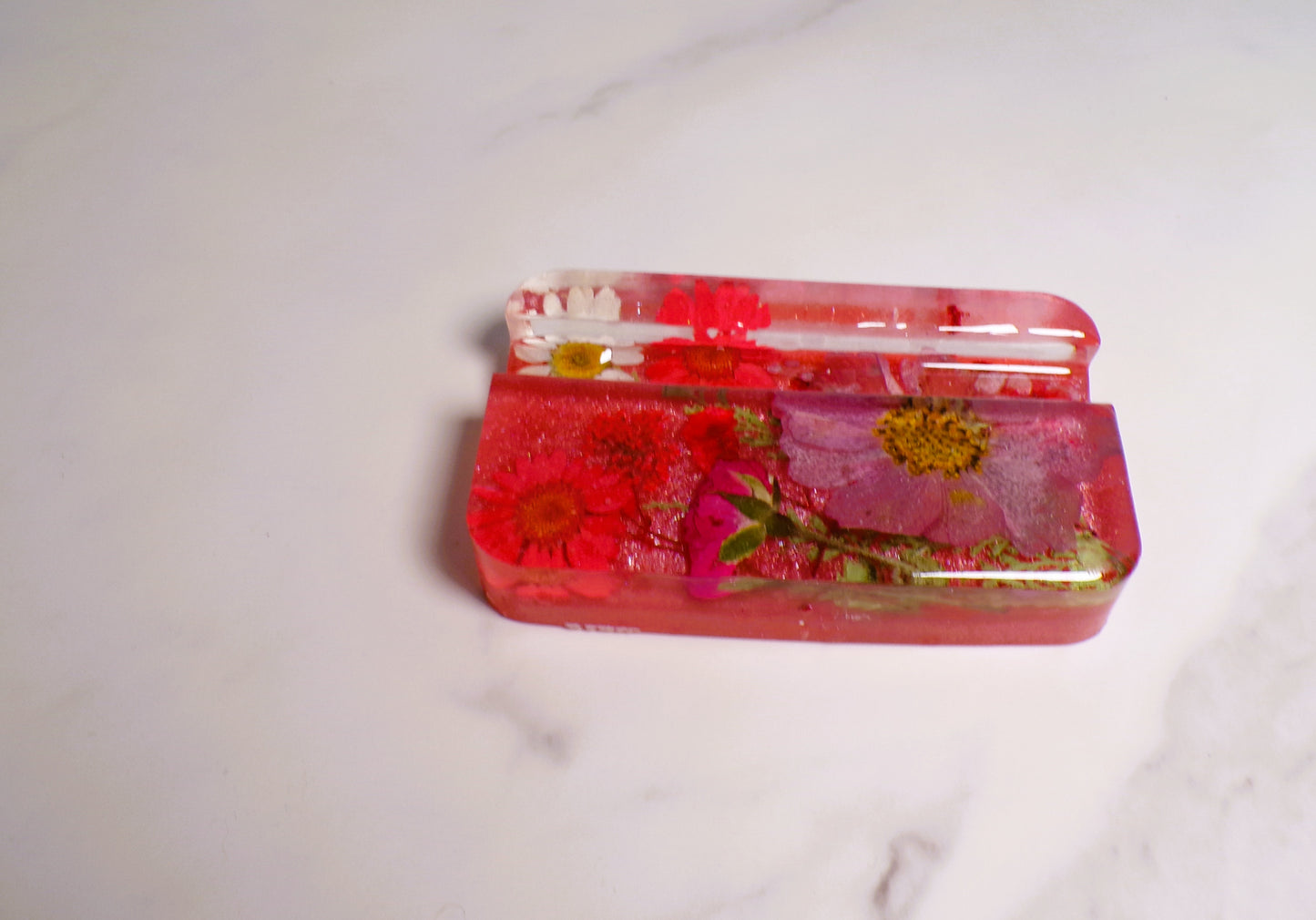 FLORAL PHONE STAND