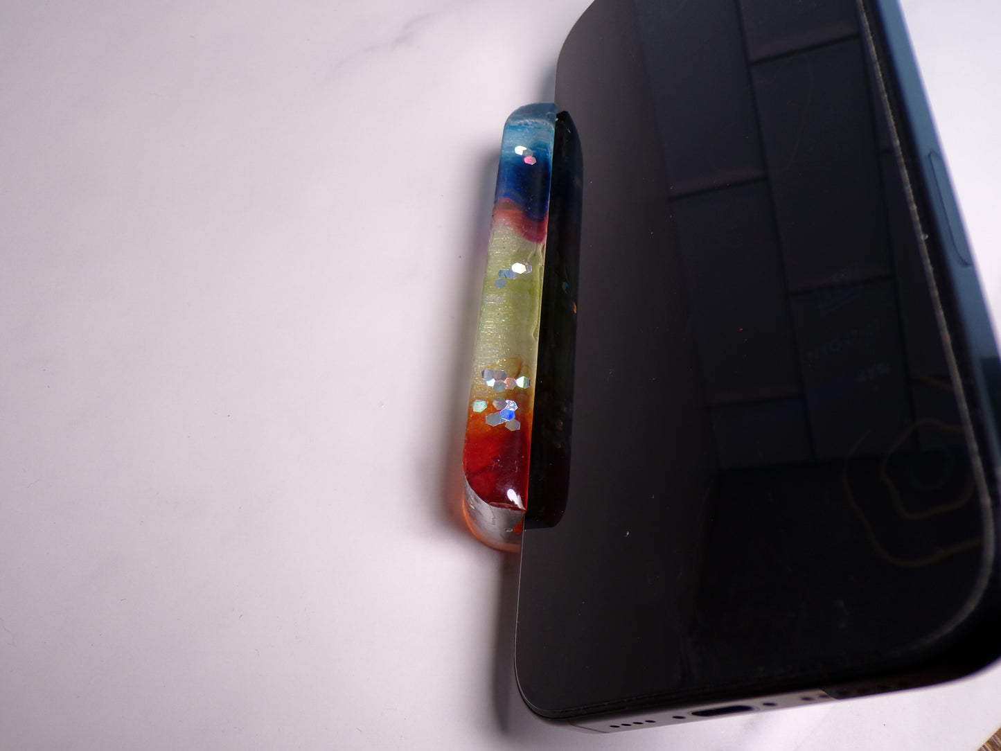 PHONE STAND MULTICOLOR